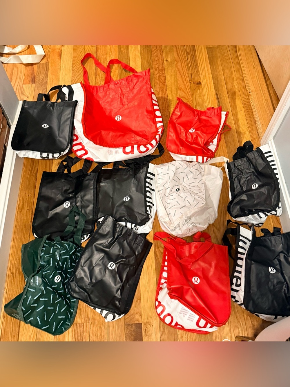 Lululemon Reusable Tote Bags Bundle (11) total) - Red, Black, White, Green